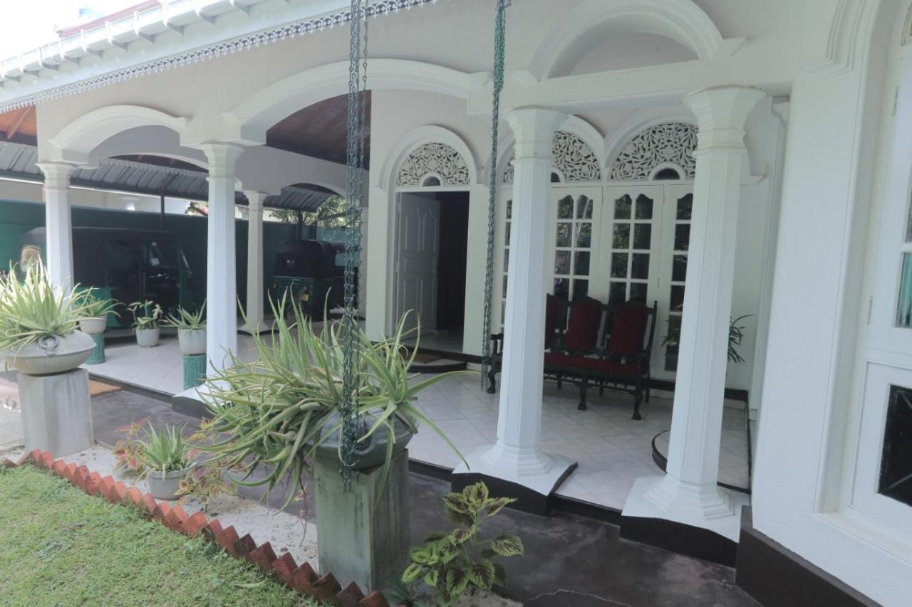 Ceylon Tusker Holiday Villa Negombo Exterior foto